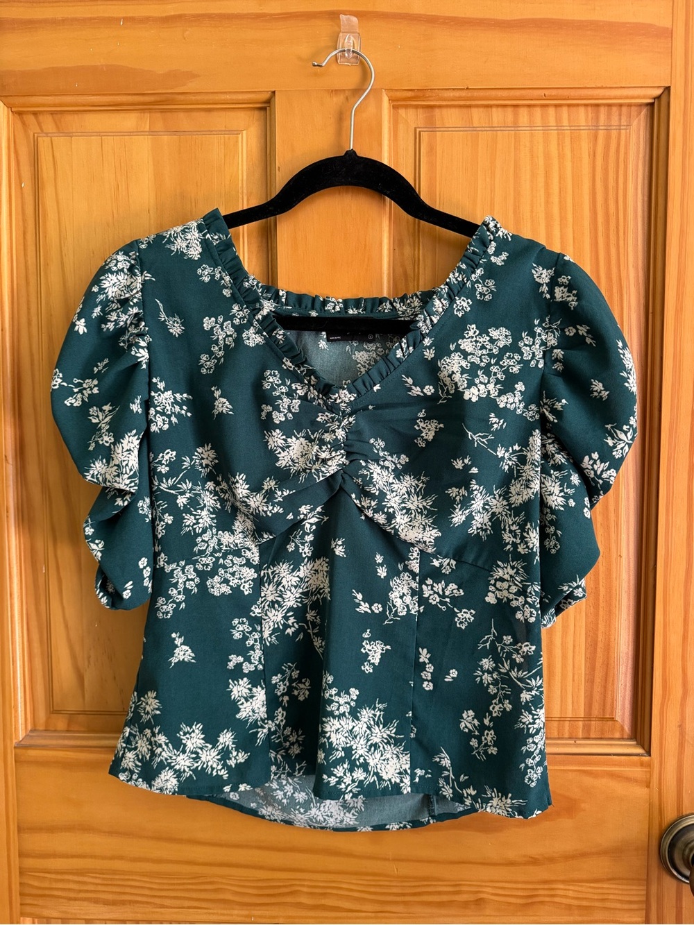 Milk and Honey Green and Cream Blouse with Puff Sleeves and Side Zipper Size S